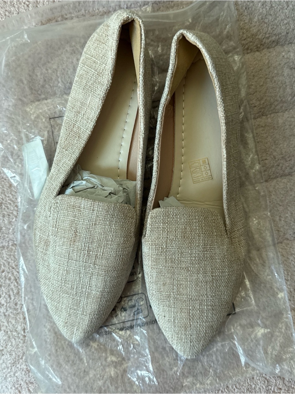 Pointed Toe Women's Slip-On Flats in Beige